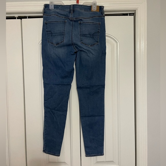 American Eagle Jeans - Picture 2 of 4
